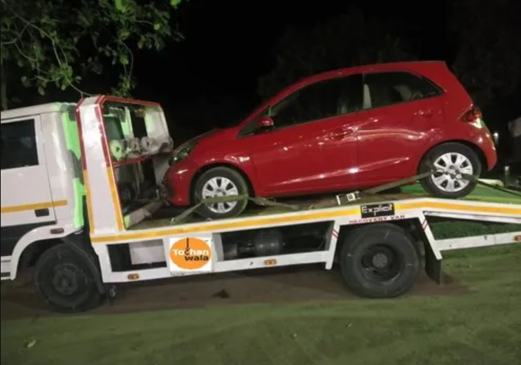 After-Hours Towing Services